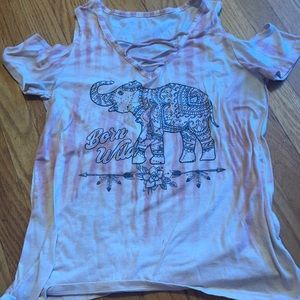 Graphic elephant graphic tee
